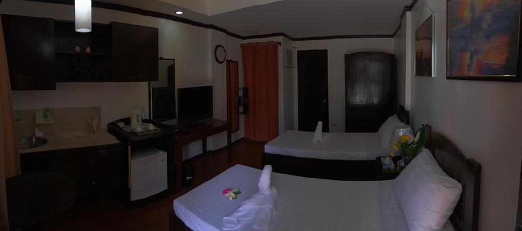 Ranile'S Pension House Cebu Stadt Exterior foto